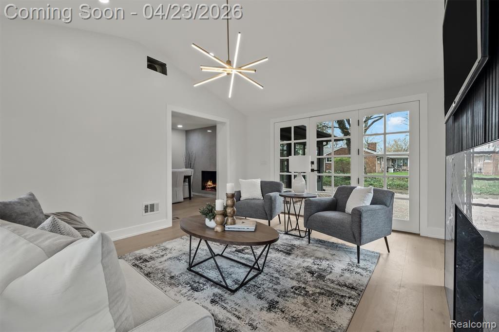 6800 Crestway Drive, Bloomfield Hills, MI 48301 — Photo 4