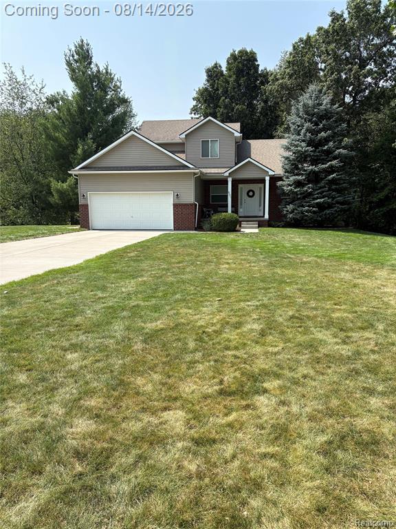 501 Forest Hill Drive, Oxford, MI 48371