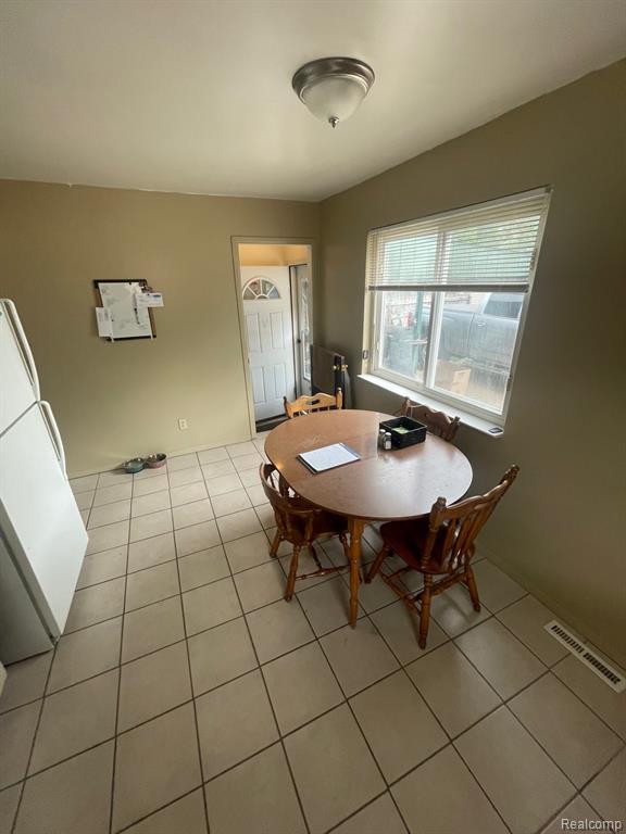 8415 Cappy Lane, Swartz Creek, MI 48473 — Photo 11