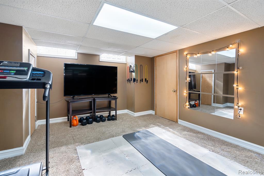 24263 Marine Avenue, Eastpointe, MI 48021 — Photo 25
