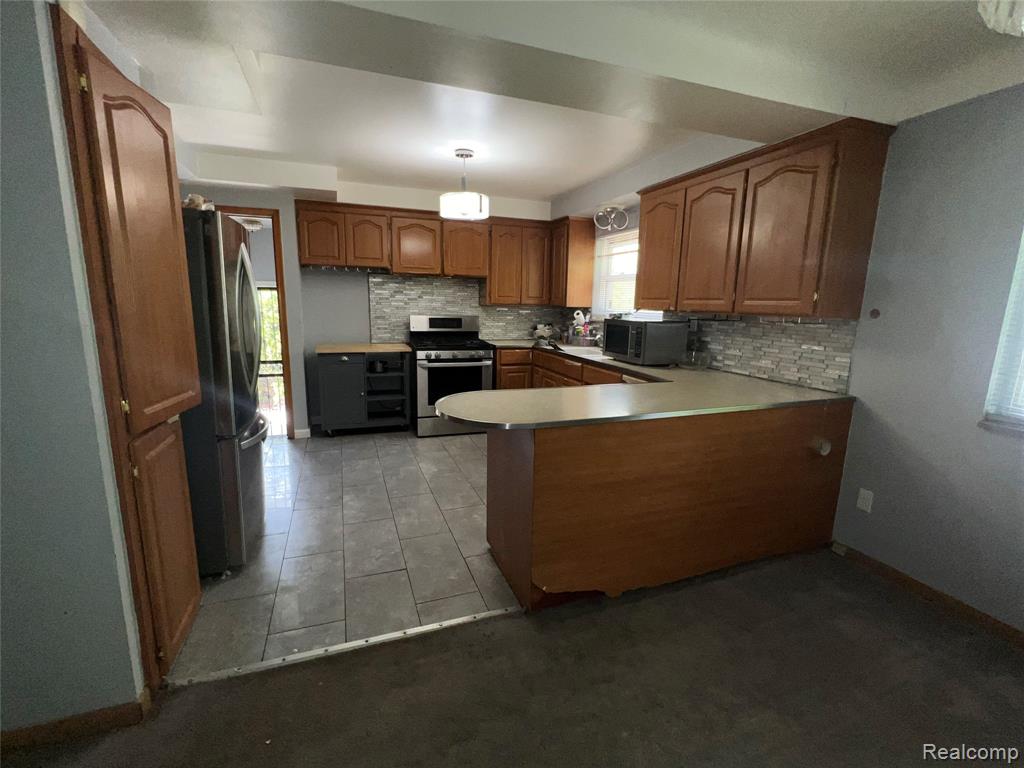 9414 Appoline Street, Detroit, MI 48228 — Photo 24