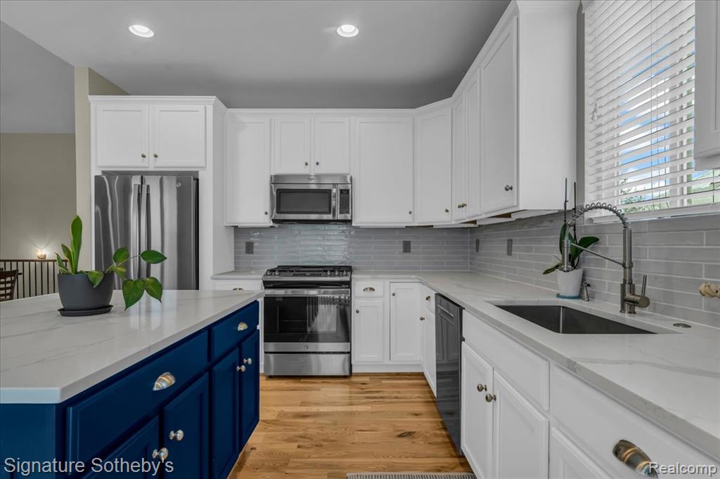 327 Bozeman Court, Howell, MI 48843 — Photo 15