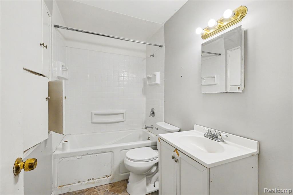 4449 Crosby Road, Flint, MI 48506 — Photo 17