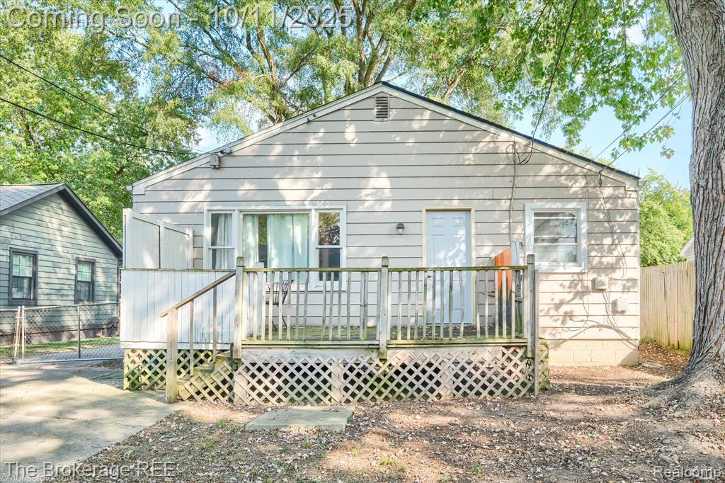 5241 Drayton Road, Clarkston, MI — Photo 7