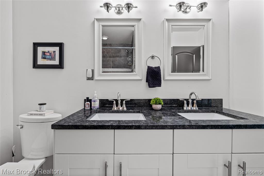 10545 Talbot Avenue, Huntington Woods, MI — Photo 10