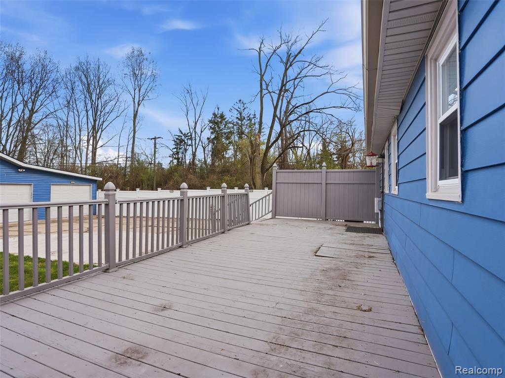 15380 Maxwell Avenue, Plymouth, MI 48170 — Photo 37