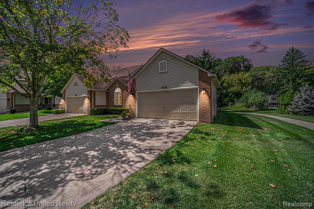 9024 Pine Cove Drive, Whitmore Lake, MI 48189 — Photo 2