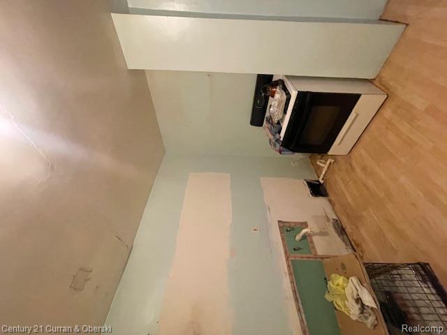 3219 Hanley Street, Hamtramck, MI 48212 — Photo 2