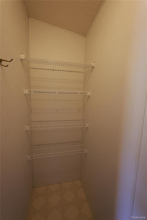 7208 Mapleview Circle E, Brown, MI 48416 — Photo 36