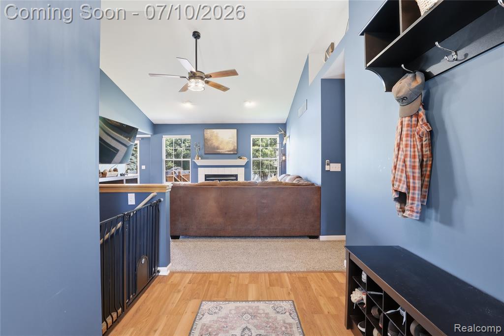 5275 E Maple Avenue, Grand Blanc, MI 48439 — Photo 24
