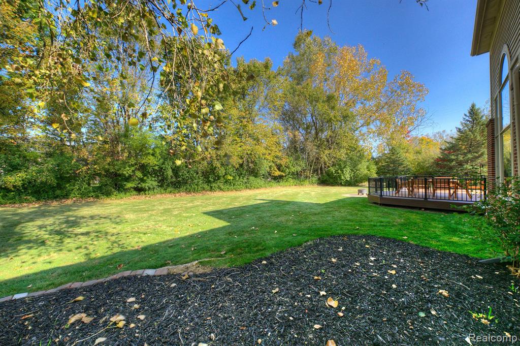 47774 PAVILLON Road, Canton, MI 48188 — Photo 43