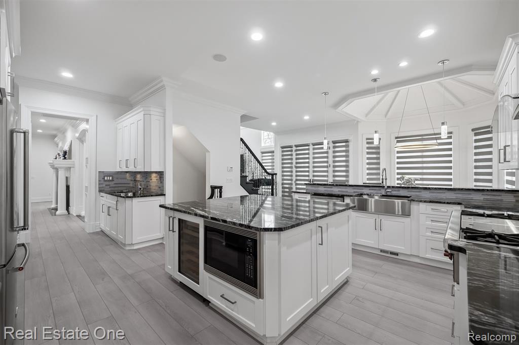 1343 Orchard Ridge Road, Bloomfield Hills, MI 48304 — Photo 17