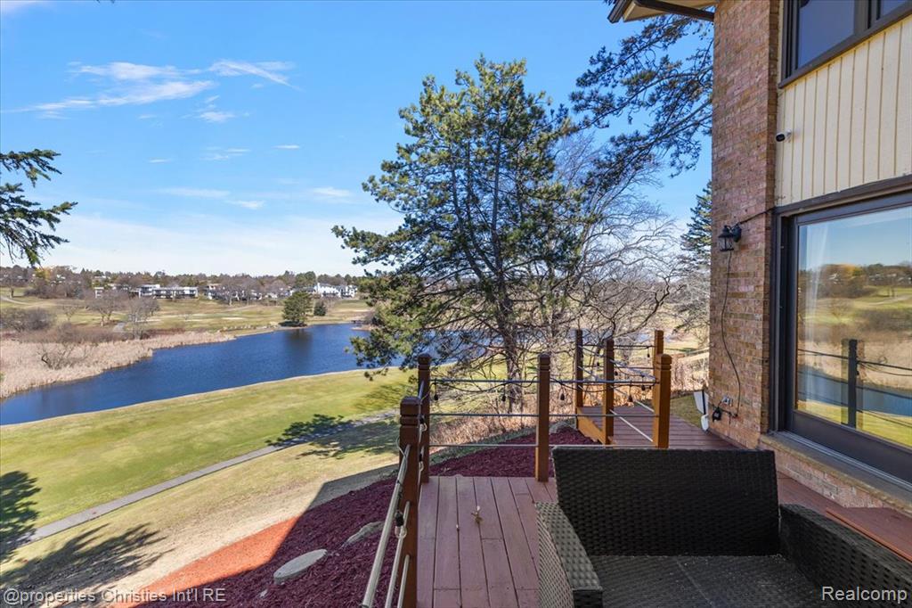 1808 Moors Court, Bloomfield Hills, MI, 48302