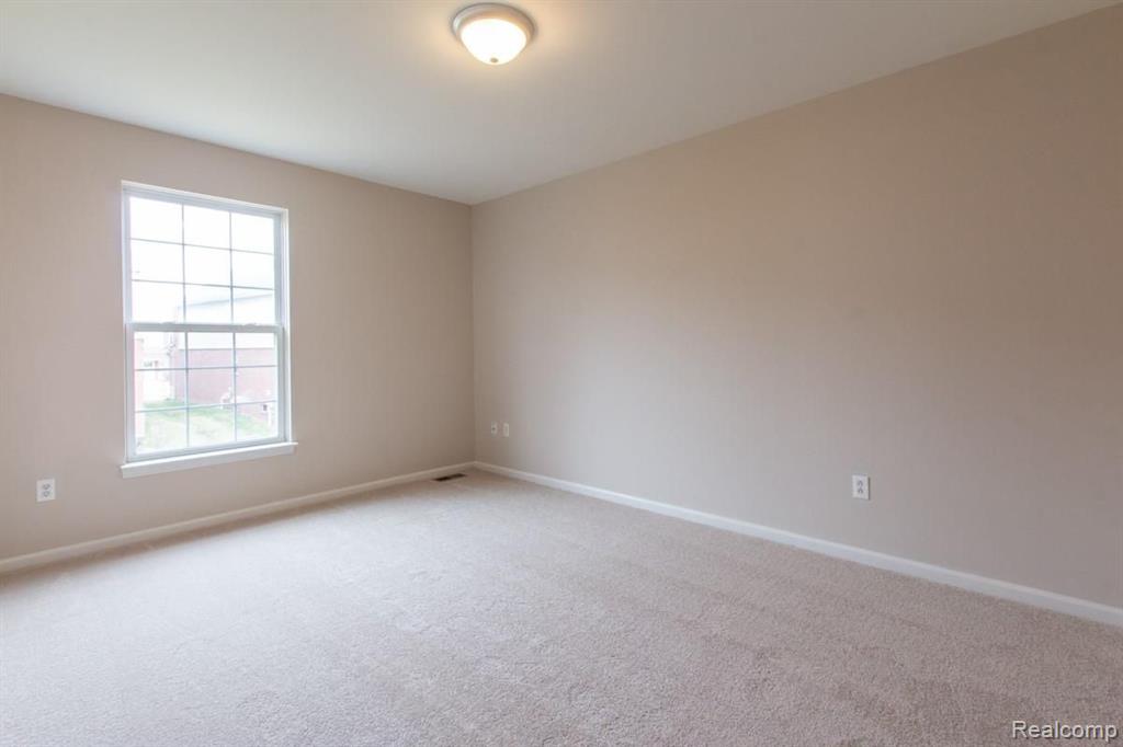 44874 Lafayette Dr., Novi, MI — Photo 37