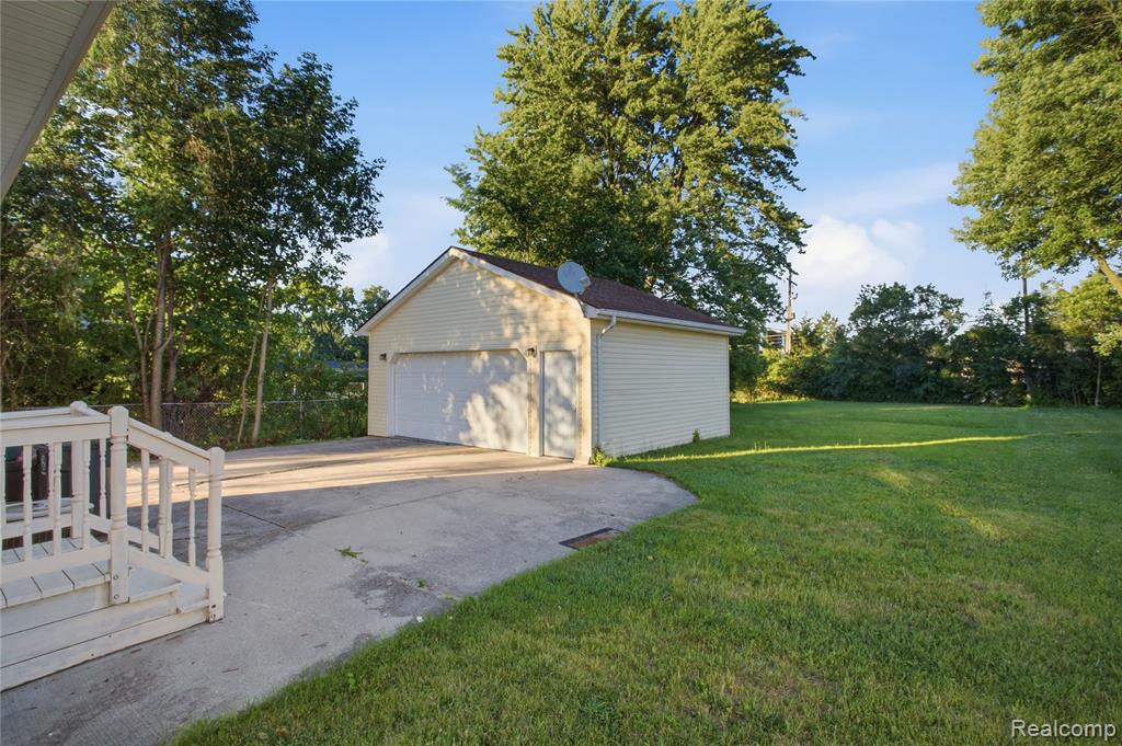 4118 Devon Road, Royal Oak, MI 48073 — Photo 22
