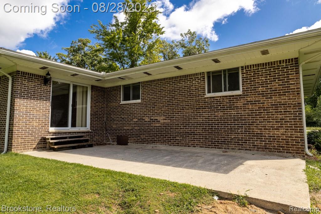 2042 Werner Road, Columbus, MI — Photo 32