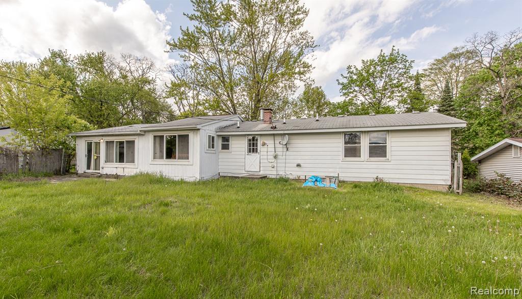 9171 Holmes Street, White Lake, MI — Photo 28
