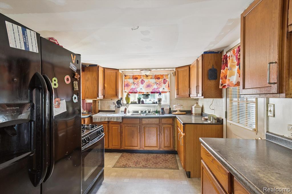 7801 E Michigan Avenue, Jackson, MI 49201 — Photo 11