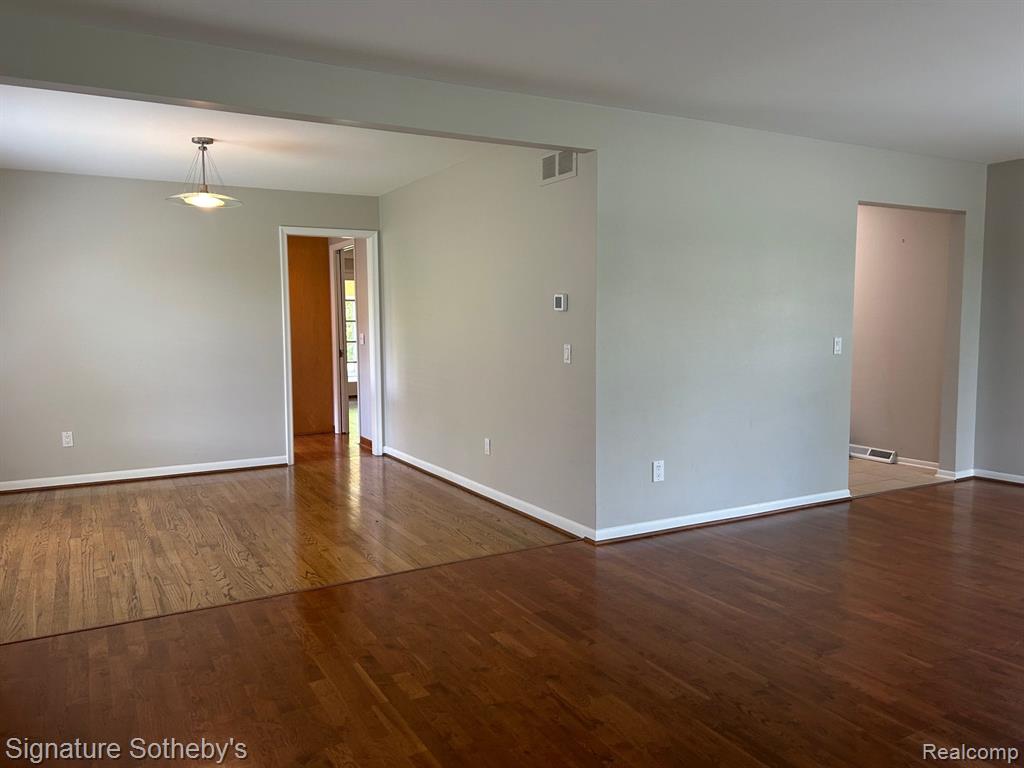 4746 HEDGEWOOD Drive, Bloomfield Hills, MI — Photo 4