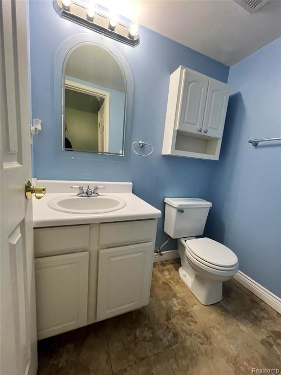 8982 Shawn Drive, Sterling Heights, MI 48312 — Photo 9