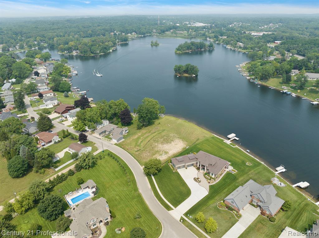 9986 KING Road, Davisburg, MI — Photo 19