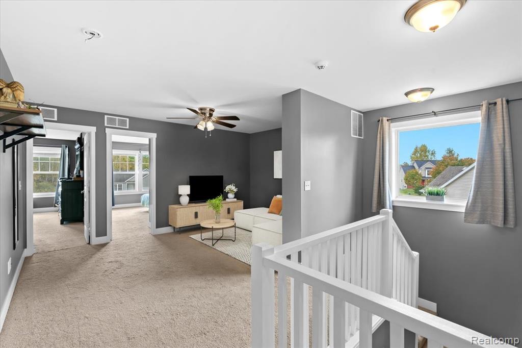 552 Hewitt Street, Howell, MI 48843 — Photo 15