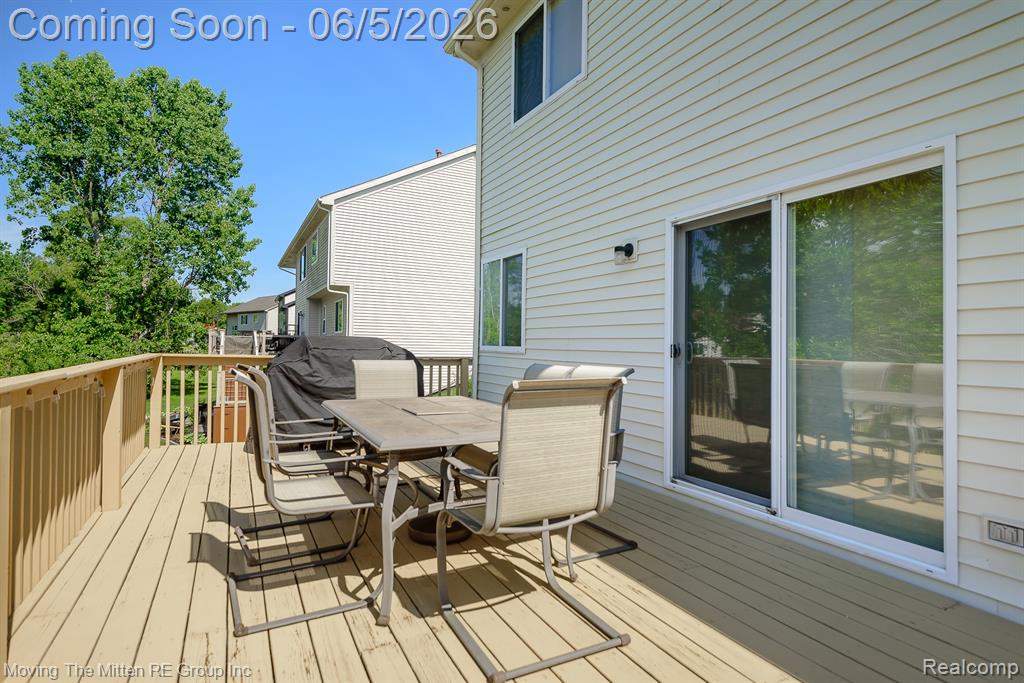 42996 Pond Bluff Drive, Van Buren, MI 48111 — Photo 43