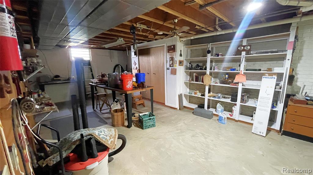 9142 Luea Lane, Swartz Creek, MI 48473 — Photo 47