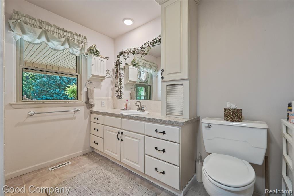 7200 N Seymour Road, Flushing, MI 48433 — Photo 15