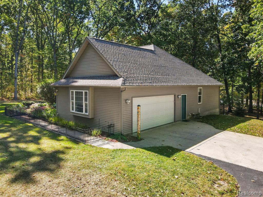 11371 Runyan Lake Road, Fenton, MI 48430 — Photo 52