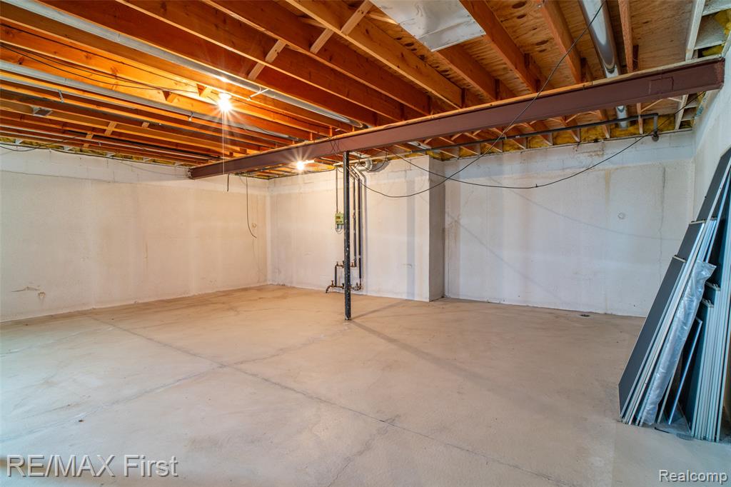 47368 Dove Court, Shelby Twp, MI 48315 — Photo 45