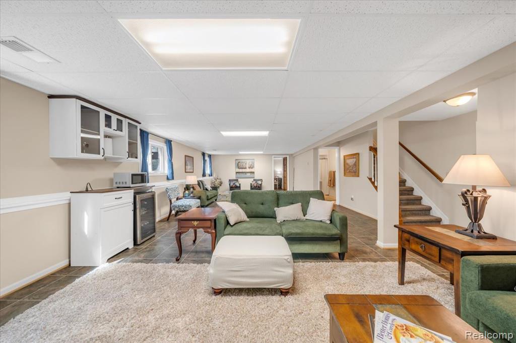 573 NAKOMIS Trail, Orion, MI 48362 — Photo 46