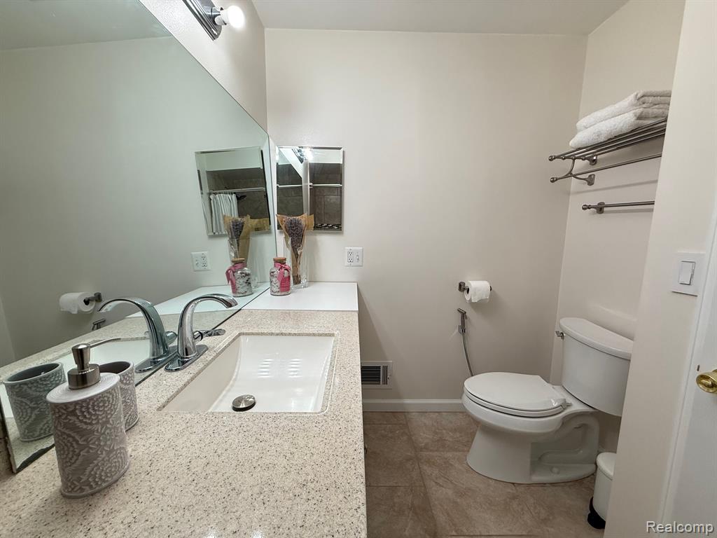 41636 BEDFORD Drive, 119, Canton, MI 48187 — Photo 24