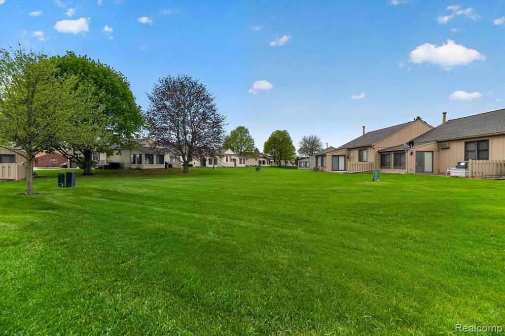 10044 Arlington Circle, 145, South Lyon, MI 48178 — Photo 28