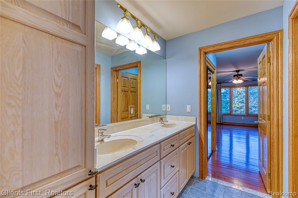 40600 8 Mile Road, Novi, MI 48167 — Photo 64