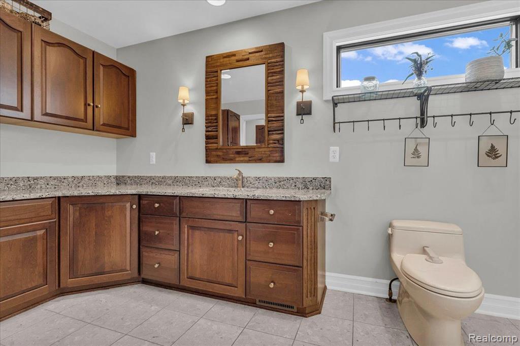 6115 GRATIOT Avenue, St. Clair, MI 48079 — Photo 21