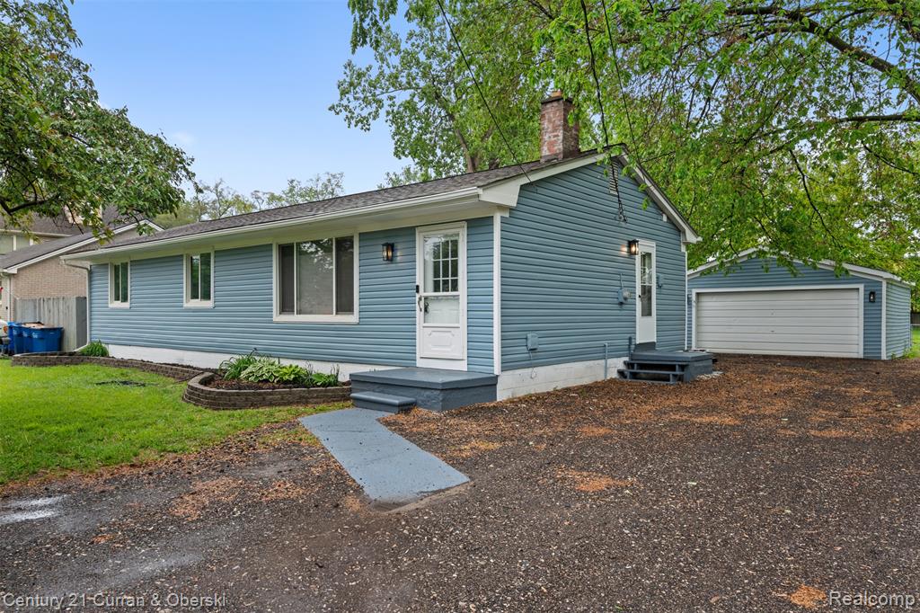 6262 Garden Court, Warren, MI 48091 — Photo 2