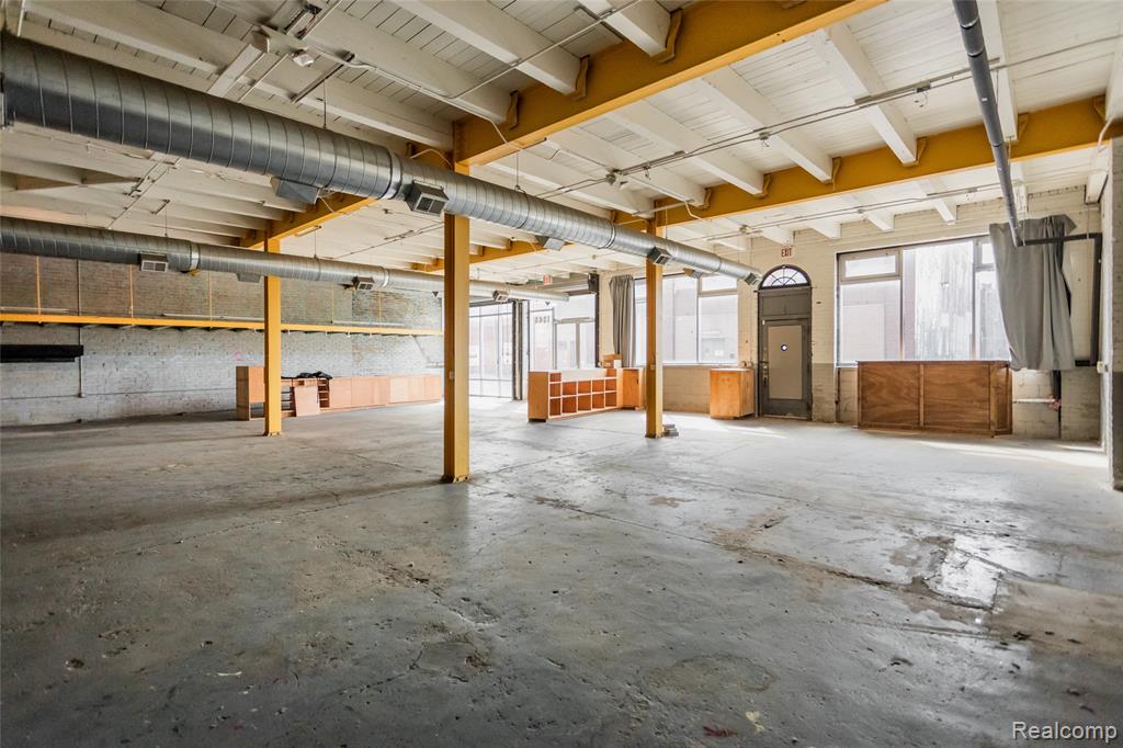 1337 Division Street - Photo 5