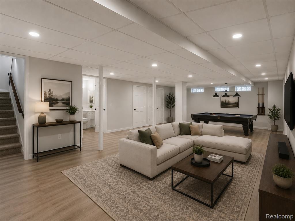 6394 Rose Boulevard, West Bloomfield, MI — Photo 45