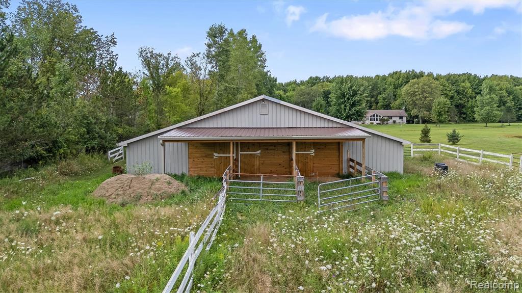 11157 Rose Road, Emmett, MI 48022 — Photo 43