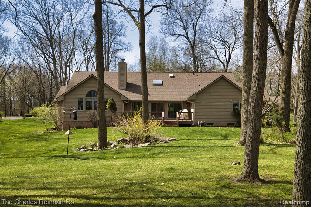 8494 CEDAR HILLS Drive, Dexter, MI 48130 — Photo 31