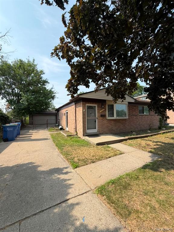 13618 Irene Court, Warren, MI 48088