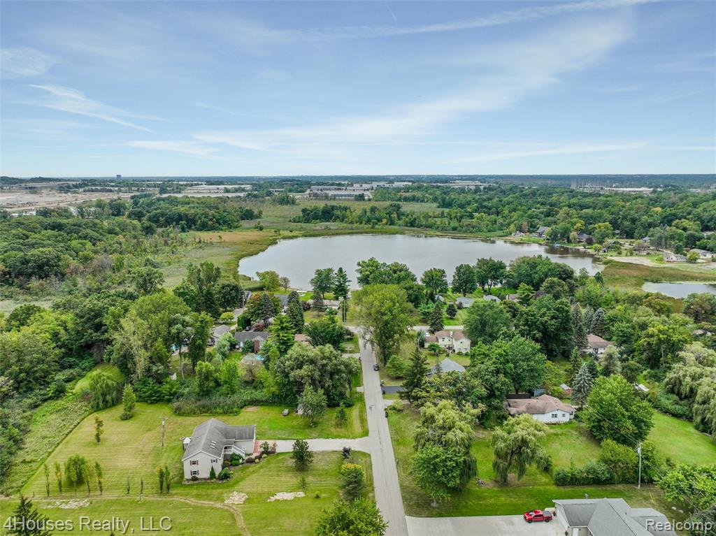 4087 Silver Valley Drive, Lake Orion, MI — Photo 8