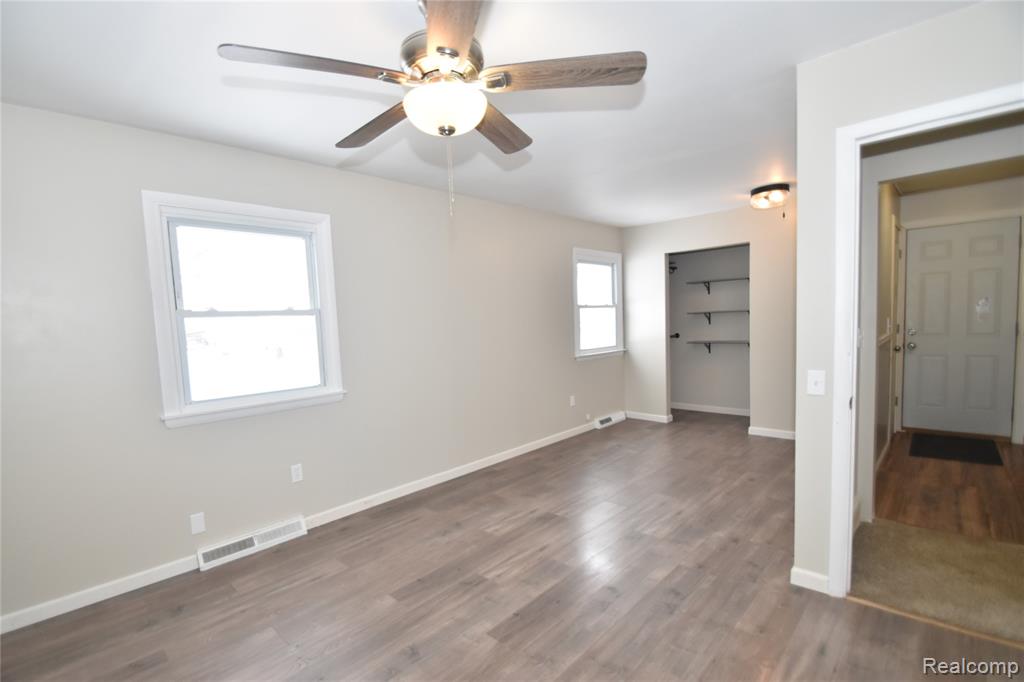 227 N Walnut Street, Vernon, MI 48476 — Photo 15