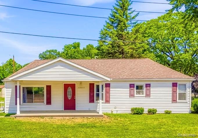 48444 Ellen Street, Belleville, MI 48111