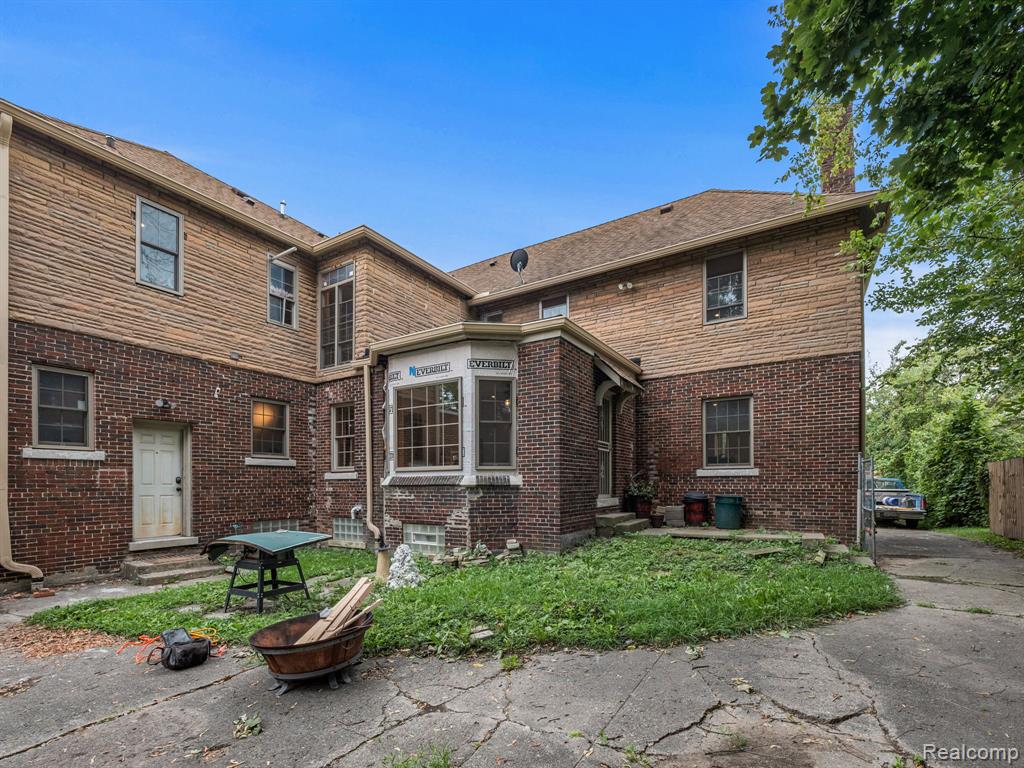 535 Arden Park Boulevard, Detroit, MI 48202 — Photo 35