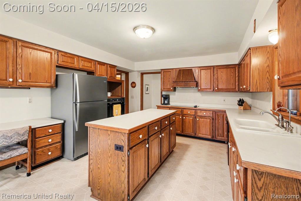 5440 Glenway Drive, Brighton, MI 48116 — Photo 9