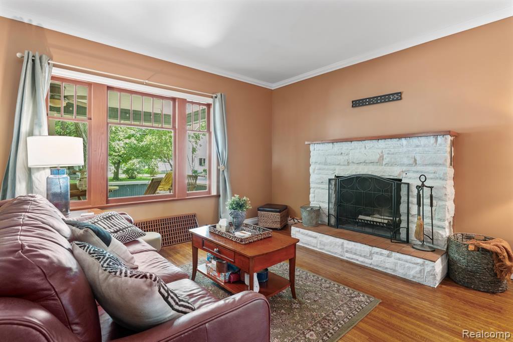 819 N Ball Street, Owosso, MI 48867 — Photo 20