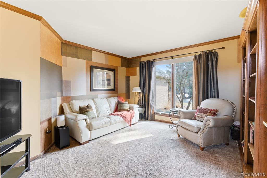 5306 Hidden Pines Court, Brighton, MI 48116 — Photo 13