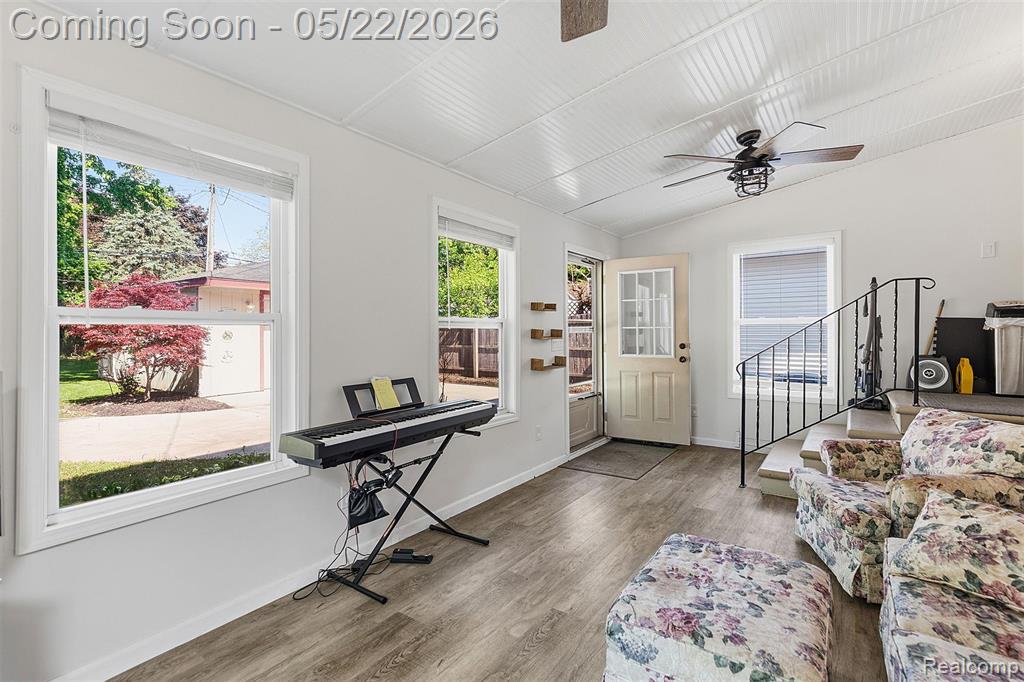 156 Moross Street, Mount Clemens, MI 48043 — Photo 17